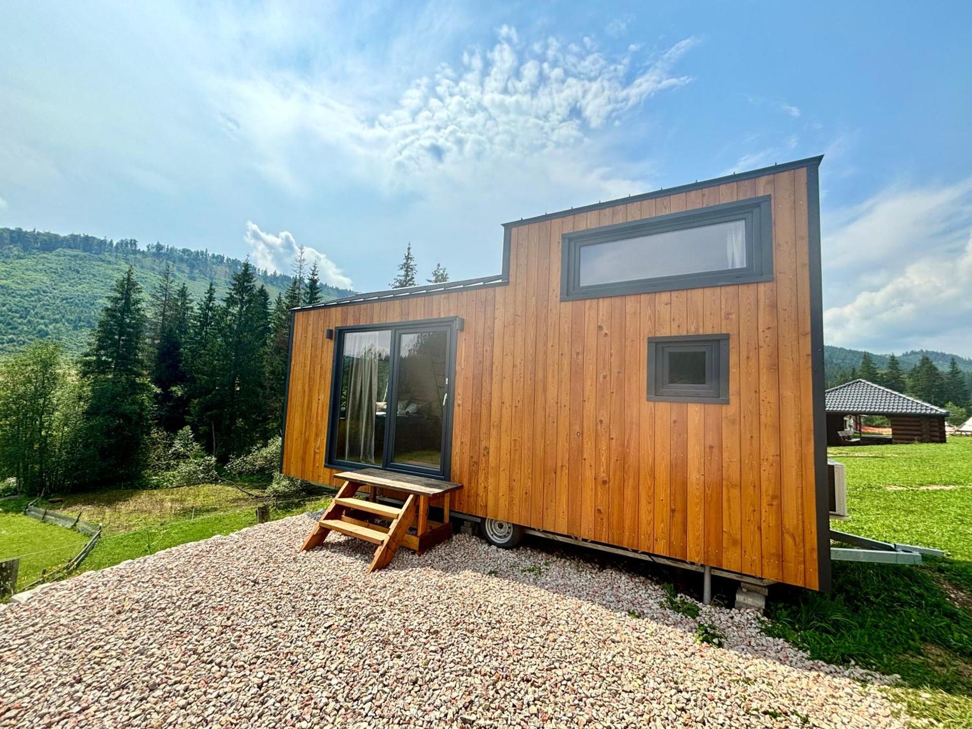 Ranc Pod Ostrou Skalou Pensionat Stratená Exteriör bild